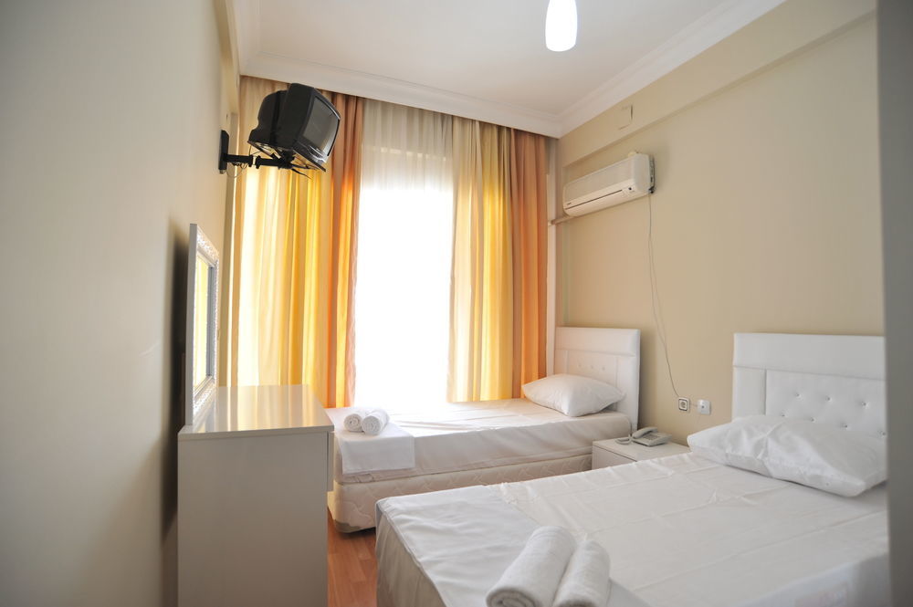 Melody Hotel Аланія Екстер'єр фото